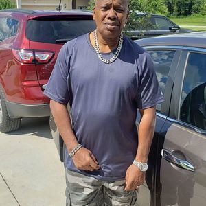 Meet your Posher, Isaiah